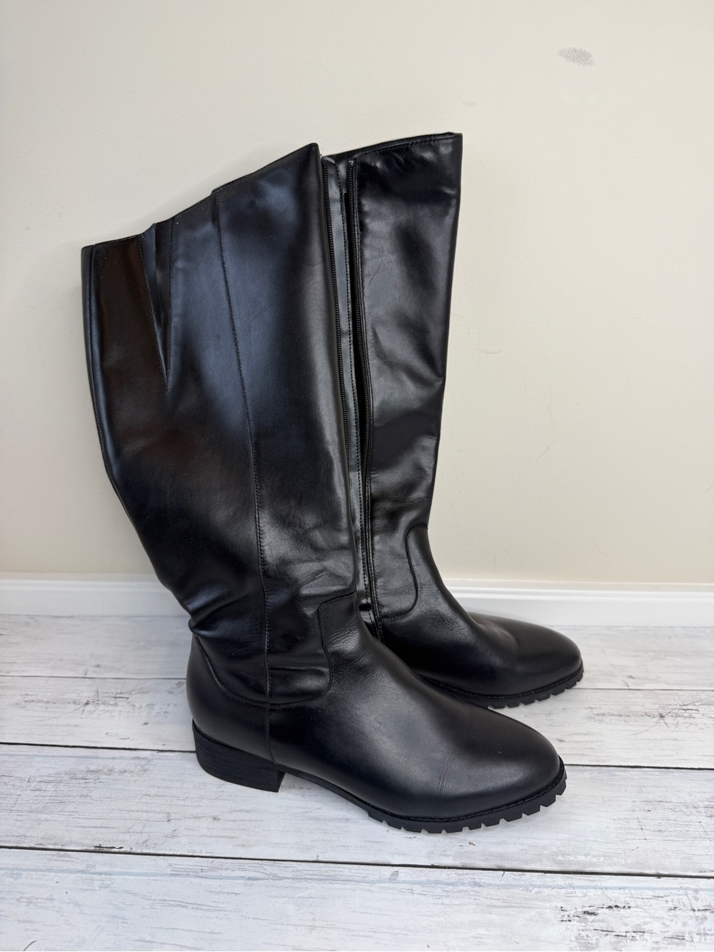 Classic Black Faux Leather Boots with Side Zip